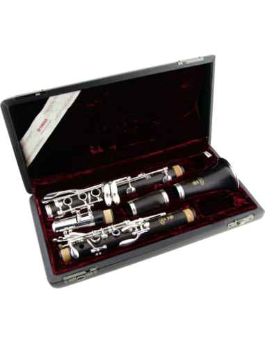 Clarinete Sib Yamaha YCL-650