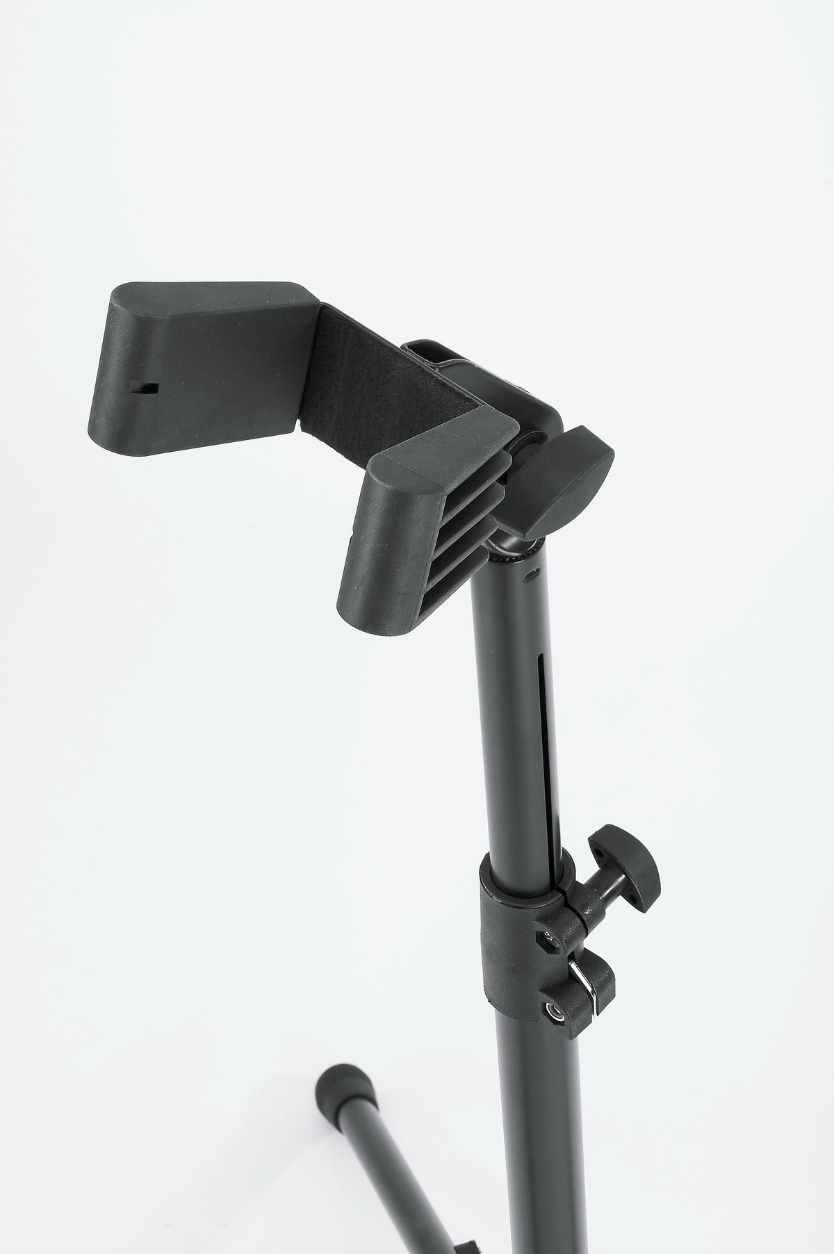 Soporte_Clarinete_Bajo_K&M_15060_06