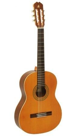 Guitarra Clasica Admira Sevilla Satinada (Serie Estudio)