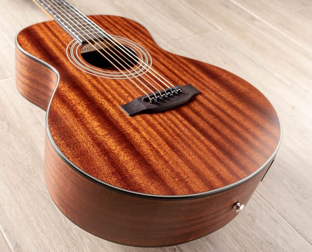 Guitarra ElectroAcustica Bristol BF15E