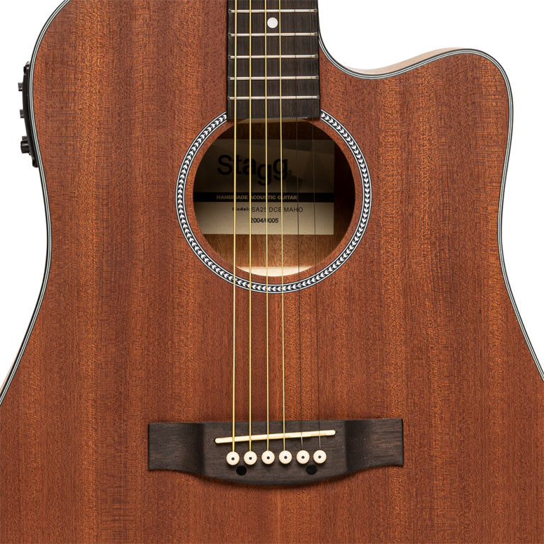 Guitarra Electroacustica Stagg SA25 DCE Dreadnought Cutaway Sapeli_04