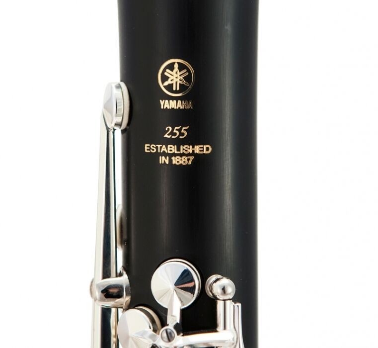 Clarinete Sib Yamaha YCL255S (Llaves Plateadas)