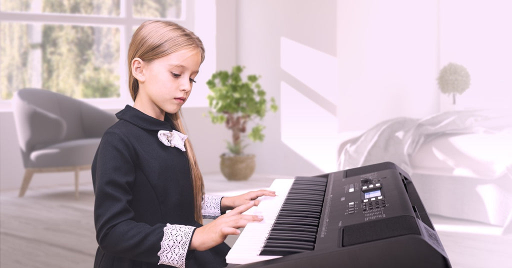 Yamaha PSRE373 Digital Keyboard (61 Keys)