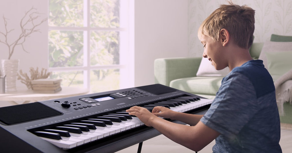 Yamaha PSRE373 Digital Keyboard (61 Keys)