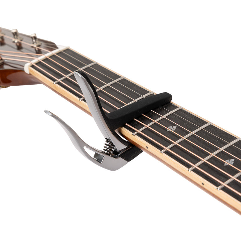 Cejilla Trigger Stagg Curva Guitarra Acustica y Electrica Cromada SCPX-CU CR_03