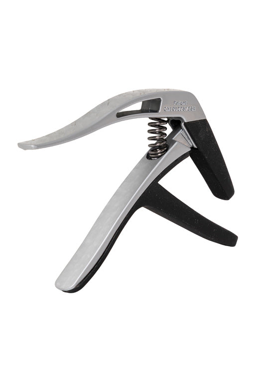 Cejilla Trigger Stagg Curva Guitarra Acustica y Electrica Cromada SCPX-CU CR_01