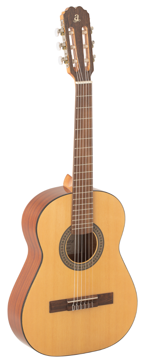 Guitarra_Clasica_Admira_Infante_01