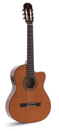 Guitarra_Clasica_Admira_Juanita_Electrificada_Fishman_Cutaway_01