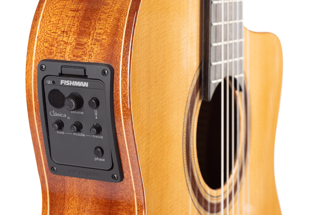 Guitarra_Clasica_Admira_Granada_Electrificada_Fishman_Cutaway_Cuerpo_Estrecho_04