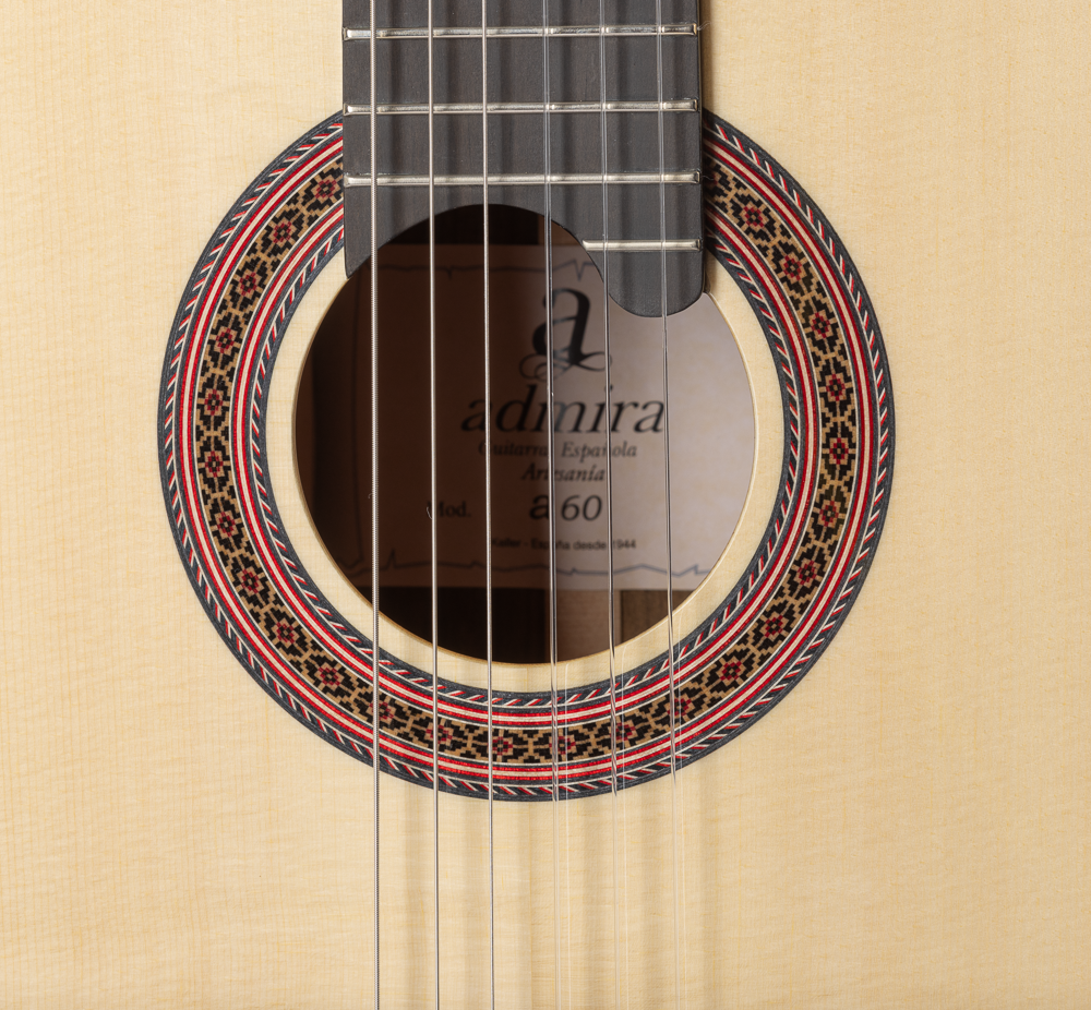 Guitarra_Clasica_Admira_A60_04