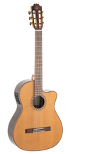 Guitarra_Clasica_Admira_Crossover_Electrificada_Fishman_Cutaway_01