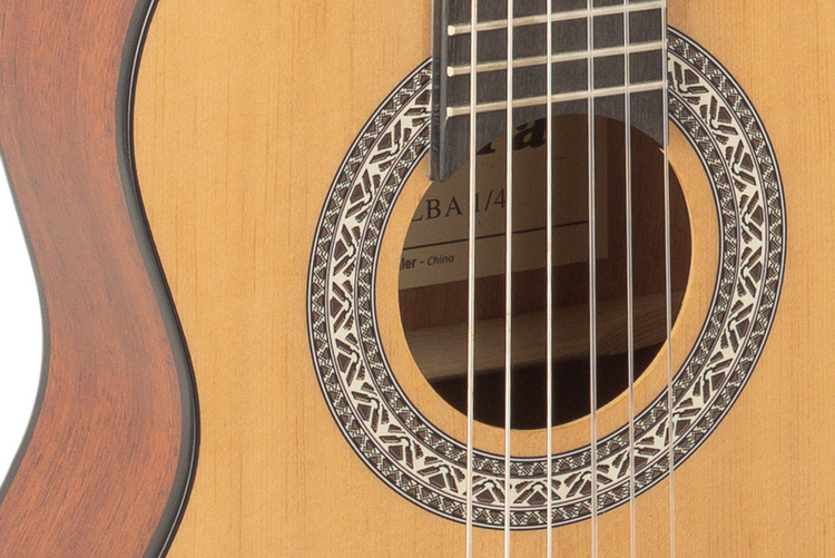 Guitarra_Clasica_Admira_Alba_1-4_03