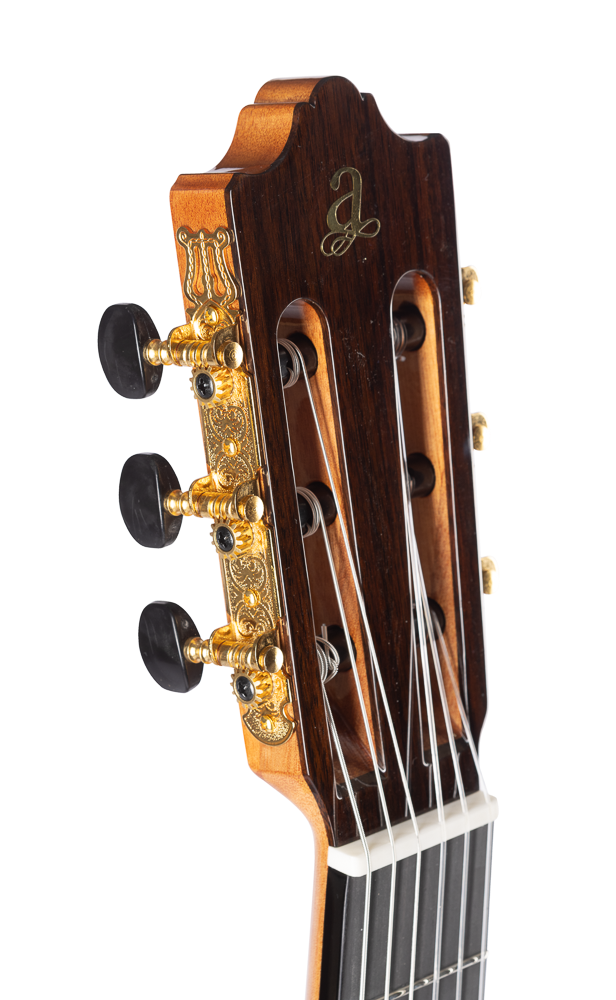 Guitarra_Flamenca_Admira_Lucia_Electrificada_Fishman_Cutaway_Roja_03
