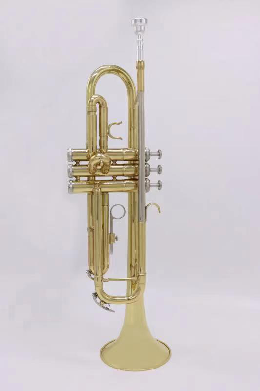 Trompeta Sib Amadeus Lacada TR600 - vista 2