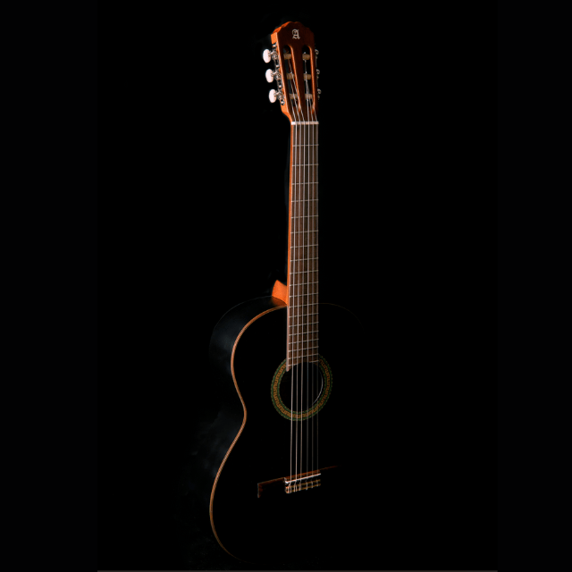 Guitarra Clasica Alhambra 1 C Black Satin