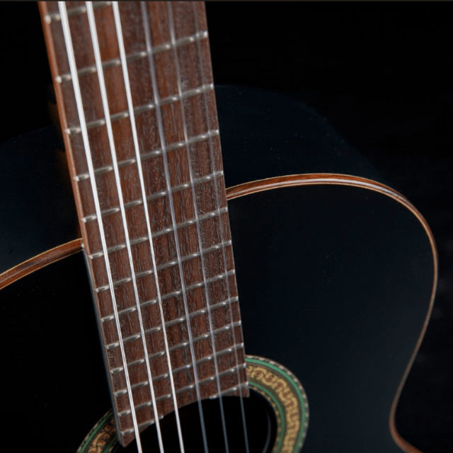 Guitarra Clasica Alhambra 1 C Black Satin