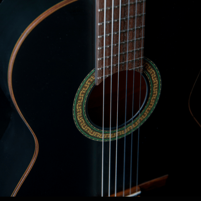 Guitarra Clasica Alhambra 1 C Black Satin
